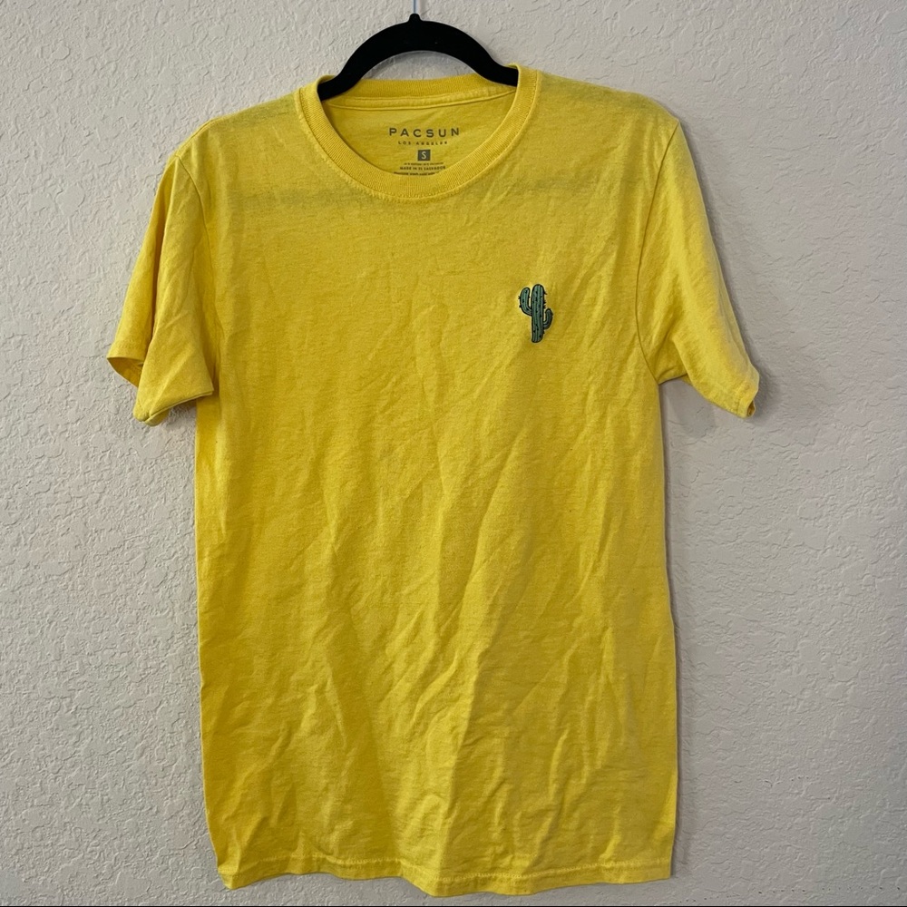 4FOR$20 PacSun simple yellow tee embroidered cactus | S